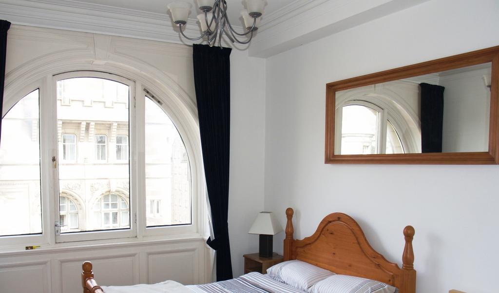 Royal Mile Mansions Apartment Édimbourg Chambre photo