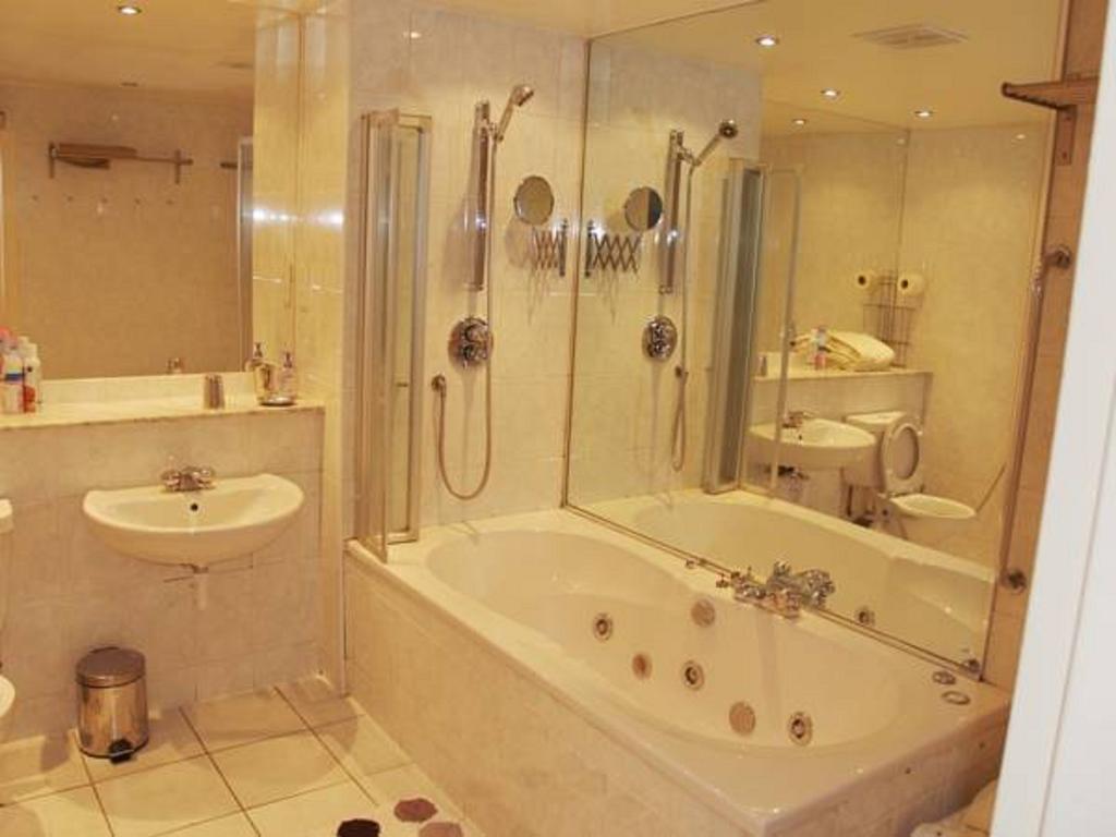 Royal Mile Mansions Apartment Édimbourg Chambre photo
